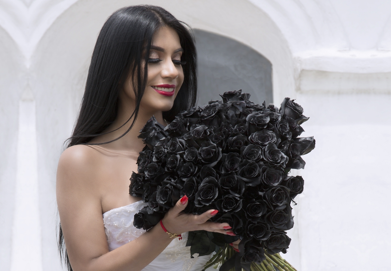 Black Roses More Than Just Roses Magnaflor Blog